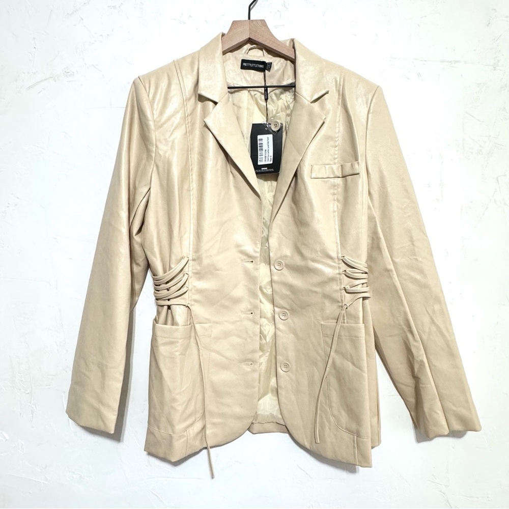 Cream Faux Leather Cinch Waist Blazer NWT Size 12 Structured Fit